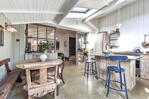 23 Mill Road, Steyning, BN44 3LN