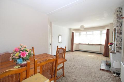 undefined, Felix Avenue, Round Green, Luton, Bedfordshire, LU2 7LE