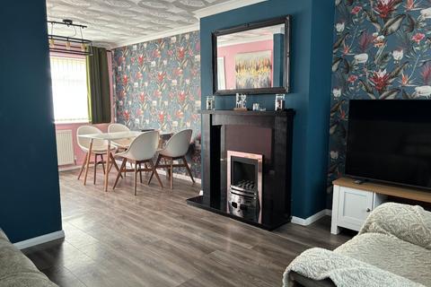undefined, Bro Llewelyn, Llandegfan, Menai Bridge, Isle of Anglesey, LL59