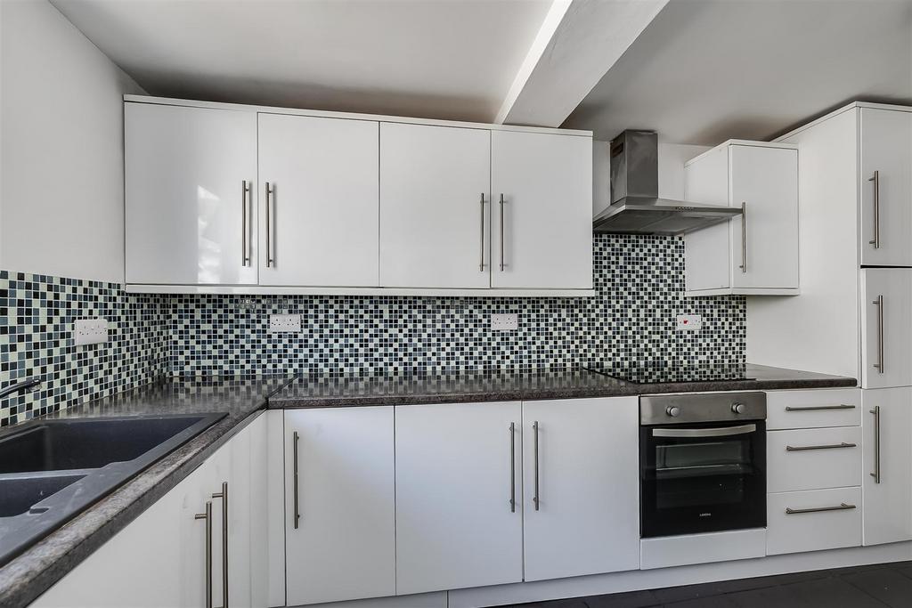 Kitchen 2