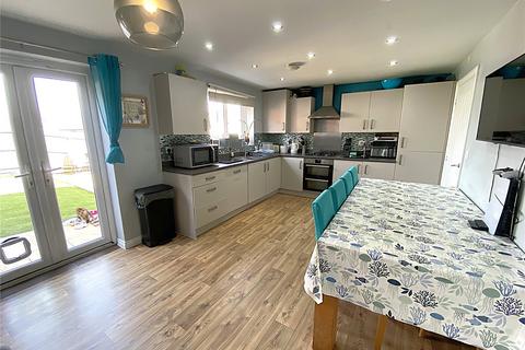 9 Loom End, Tiverton, EX16 5FJ