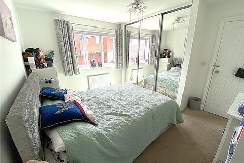 9 Loom End, Tiverton, EX16 5FJ