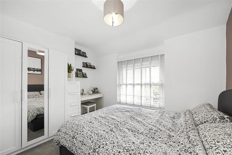Basement Flat, 13 Versailles Road, London, SE20 8AX
