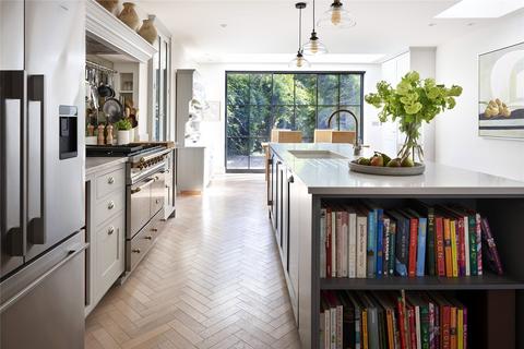 undefined, Ormiston Grove, London, W12