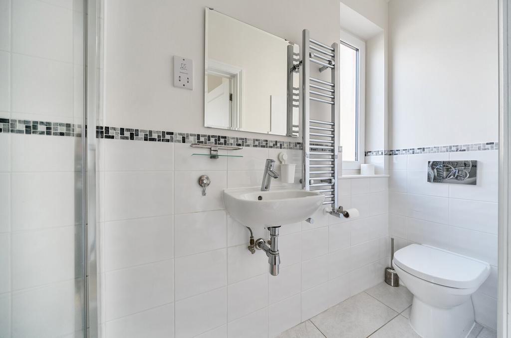 Ensuite Shower Room