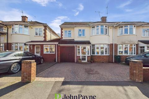 4 bedroom semi-detached house for sale