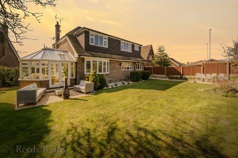 4 bedroom detached house for sale, Padgbury Close, Congleton CW12