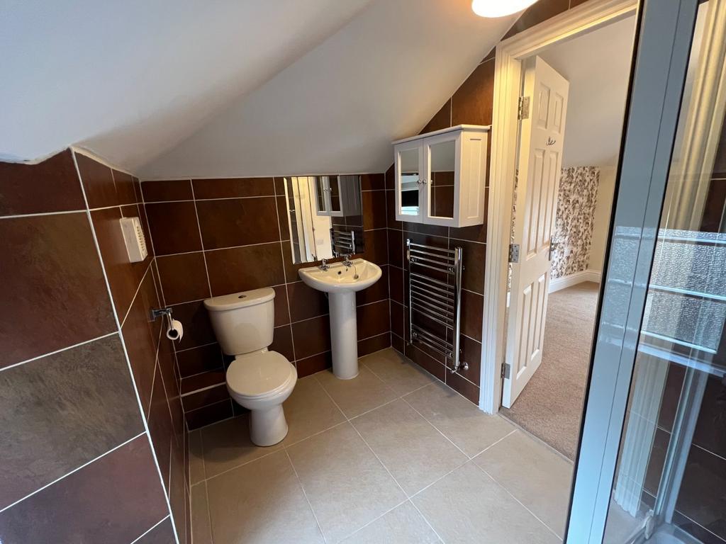 Ensuite