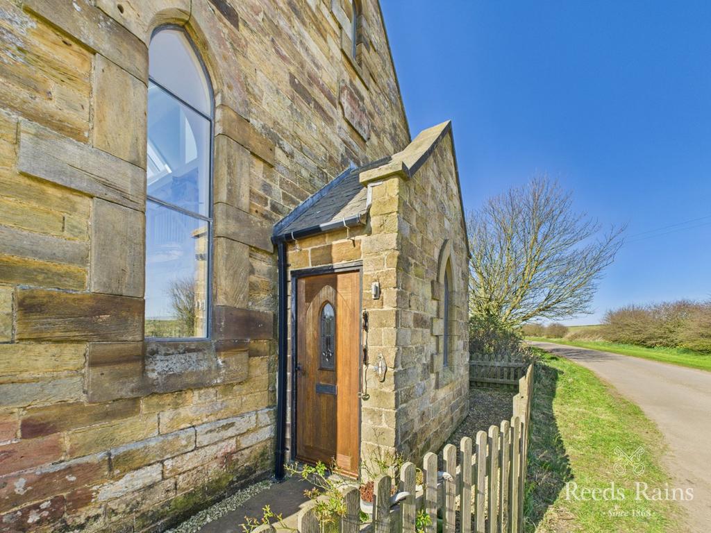 Front Aspect