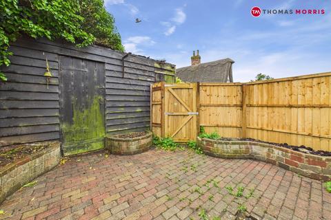 24 Caxton End, Eltisley, St Neots, PE19 6TL