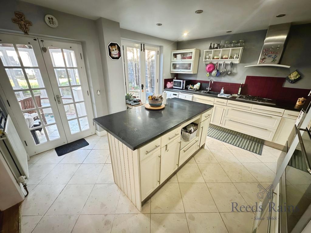 Breakfast Kitchen