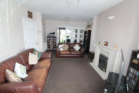 206 Flaxley Road, Birmingham, B33 9HD
