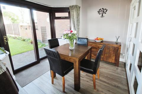 206 Flaxley Road, Birmingham, B33 9HD