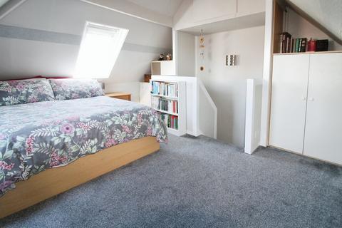 206 Flaxley Road, Birmingham, B33 9HD