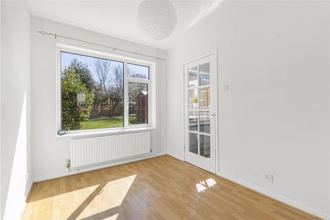 15 Buristead Road, Great Shelford, Cambridge, CB22 5EJ