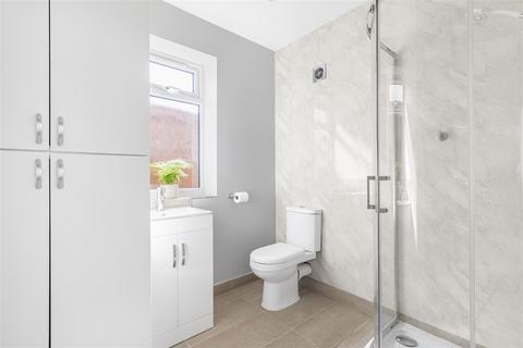 15 Buristead Road, Great Shelford, Cambridge, CB22 5EJ