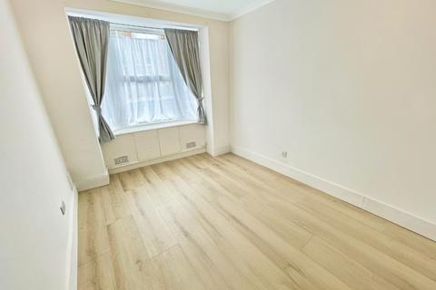 undefined, Stockwood Crescent, Luton, Bedfordshire, LU1 3SS