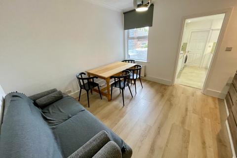 undefined, Stockwood Crescent, Luton, Bedfordshire, LU1 3SS