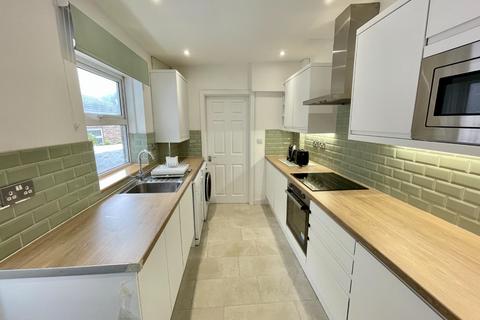 undefined, Stockwood Crescent, Luton, Bedfordshire, LU1 3SS