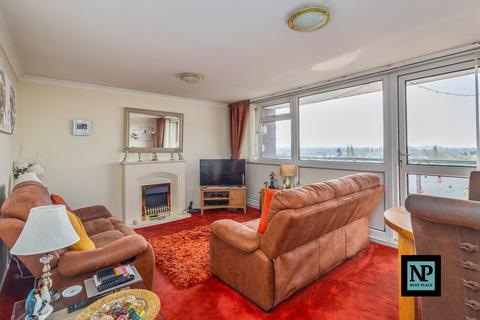 2 bedroom flat for sale, Balfour, Strode House Balfour, B79