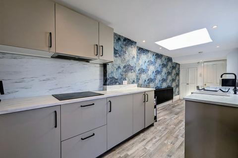 3 bedroom terraced house for sale, North View, Jarrow, NE32