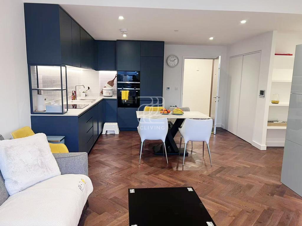 18 Ribbon Lane, London, NW2