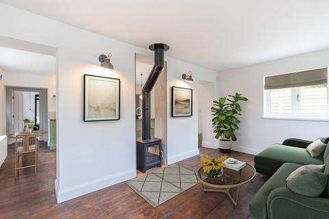 4 bedroom cottage for sale, Four Bedroom Renovated Cottage