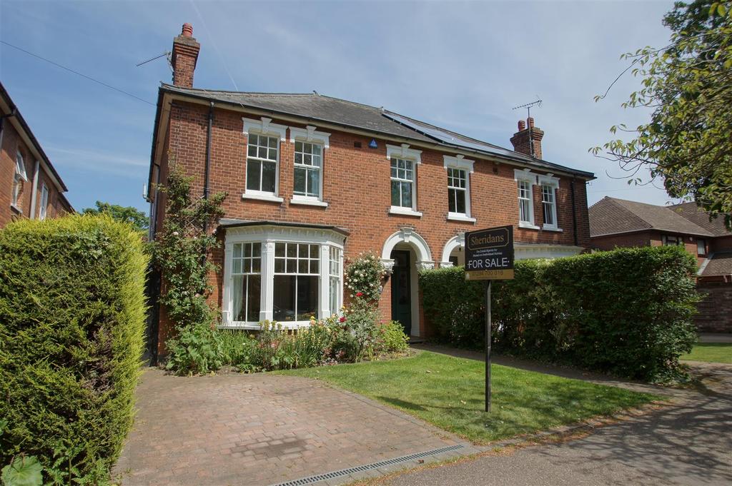 Northgate Avenue, Bury St. Edmunds 4 bed semidetached house £565,000