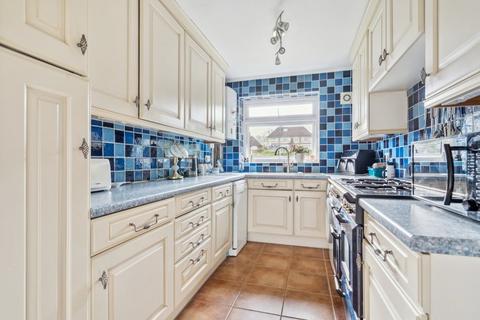 3 bedroom flat for sale, Blacketts Wood Drive, Rickmansworth WD3