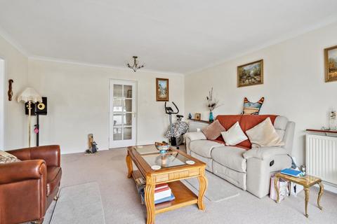 3 bedroom flat for sale, Blacketts Wood Drive, Rickmansworth WD3
