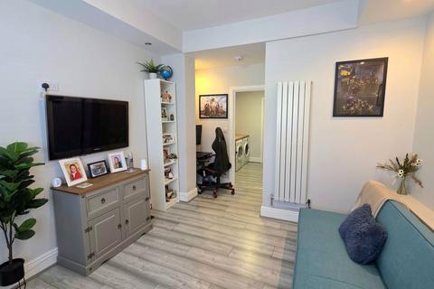 15a Graig View Terrace, Talywain, Pontypool, NP4 7QZ