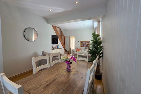 15a Graig View Terrace, Talywain, Pontypool, NP4 7QZ
