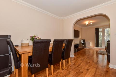 3 bedroom end of terrace house for sale, Sutton Road, Maidstone, Kent