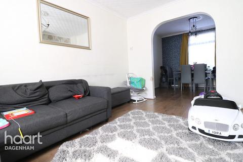 2 bedroom terraced house for sale, Amidas Gardens, Dagenham