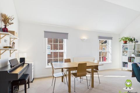 1 Burgate Crescent, Sherfield On Loddon, Hook, RG27 0SP
