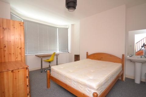 132 Birchfields Road, Manchester, M14 6PE
