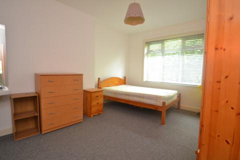 132 Birchfields Road, Manchester, M14 6PE