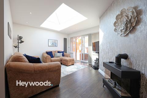 273 Birches Head Road, Stoke-on-trent, ST1 6NB