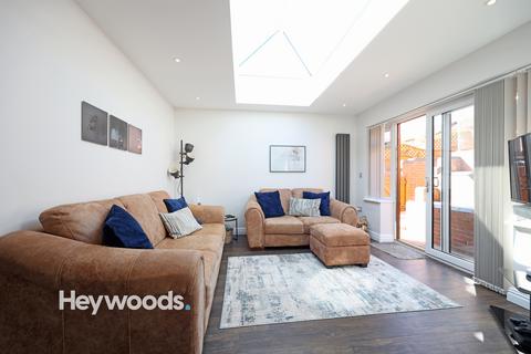 273 Birches Head Road, Stoke-on-trent, ST1 6NB