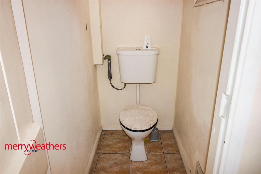 Ground Floor W.C.