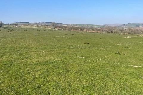 Land to rent, Cefnbronllys Farm, Llanddewi, Llandrindod Wells, Powys, LD1