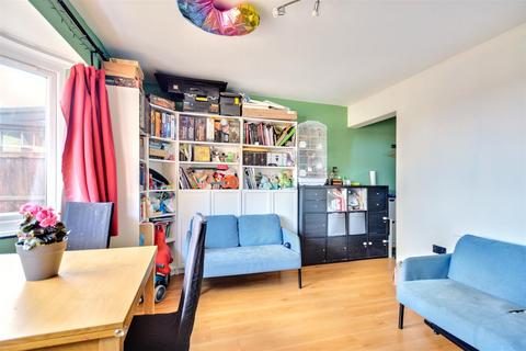3 bedroom semi-detached house for sale, Queens Avenue, Ilkeston