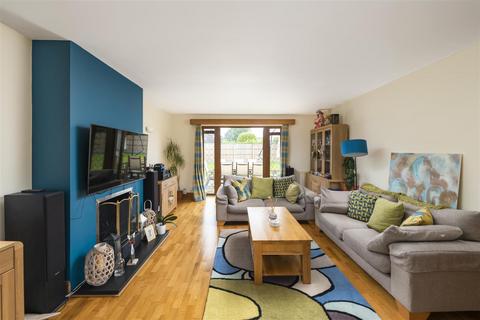 undefined, Weatherhill Road, Smallfield, Horley