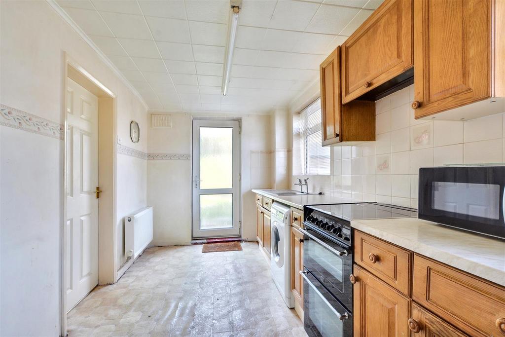 Kitchen # (2).jpeg
