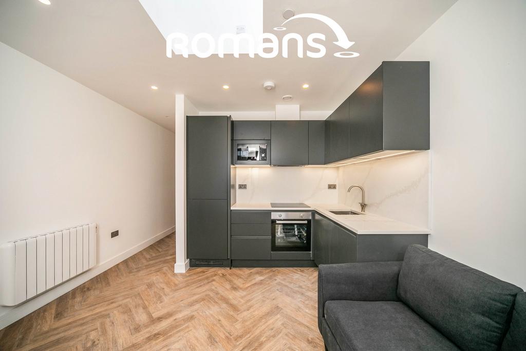 Apartment in Berkshire - View 4