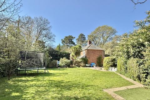 undefined, Hurn Road, Ringwood, BH24 2AL