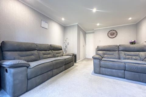 3 bedroom terraced house for sale, Queens Pine, Bracknell, Berkshire