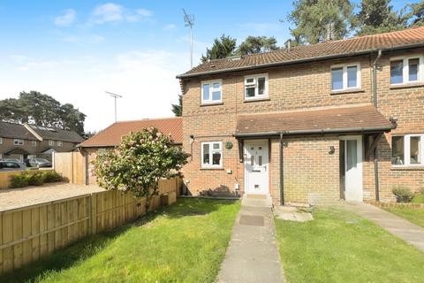 3 bedroom terraced house for sale, Queens Pine, Bracknell, Berkshire