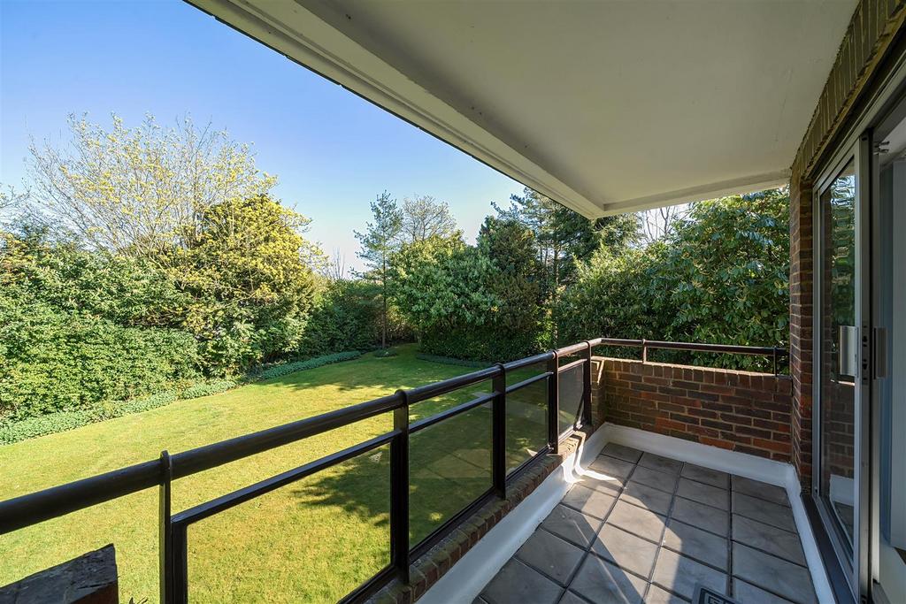 Balcony:
