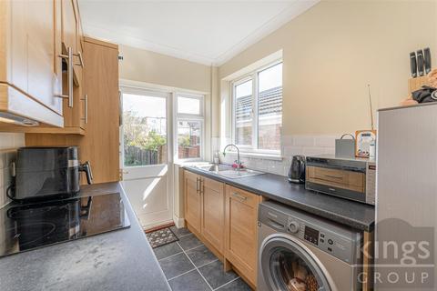 54 Clarendon Road, Cheshunt, Waltham Cross, EN8 9DJ